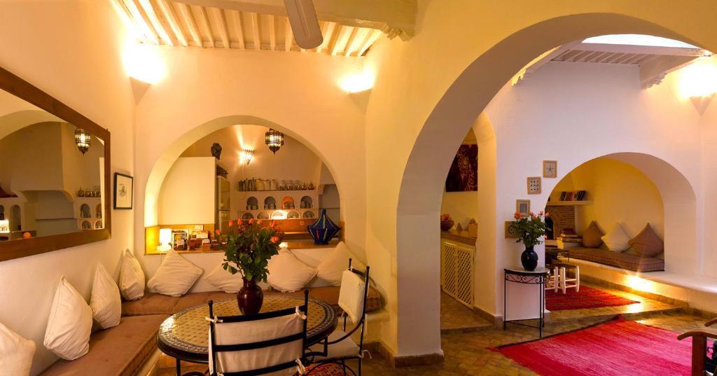 Отель La Casa Del Mar Эс-Сувейра Экстерьер фото